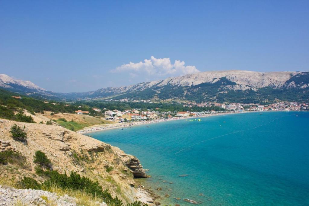 Villa Baska Екстериор снимка