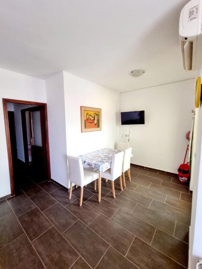 Villa Baska Екстериор снимка