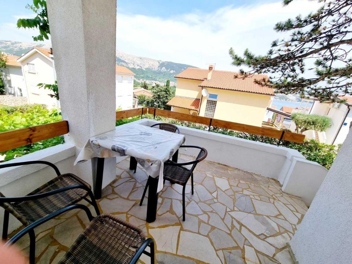 Villa Baska Екстериор снимка