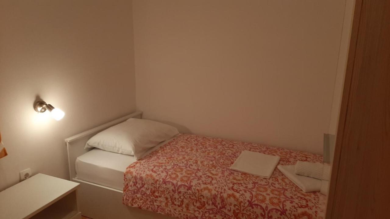 Villa Baska Екстериор снимка